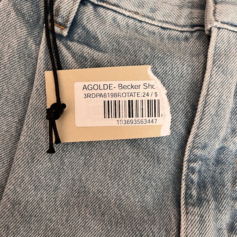 Agolde Becker Short - Picture 2 of 3